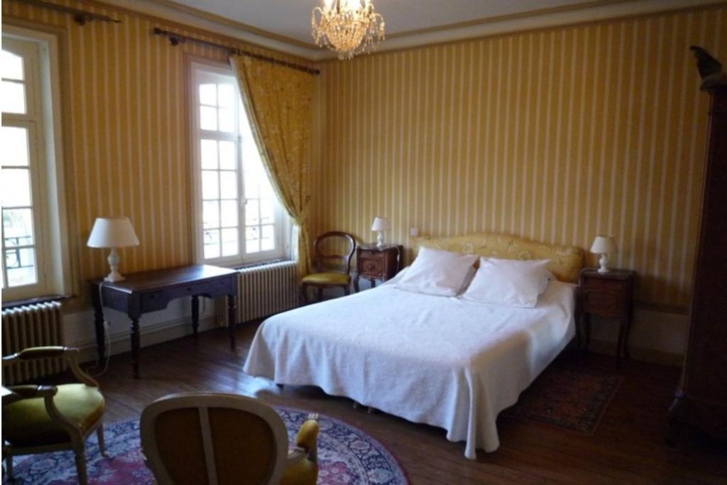 Chateau De Béhen Δωμάτιο φωτογραφία